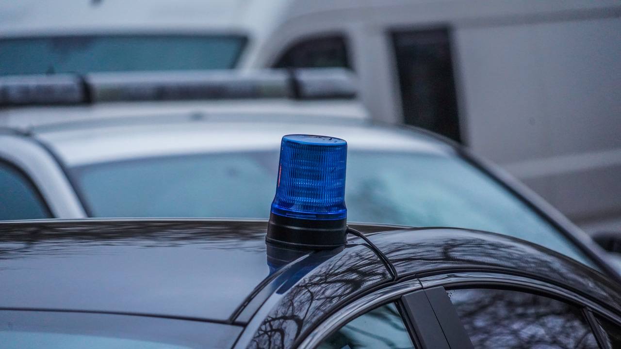 Verdachte (20) uit Westerkwartier aangehouden voor bankhelpdeskfraude en witwassen