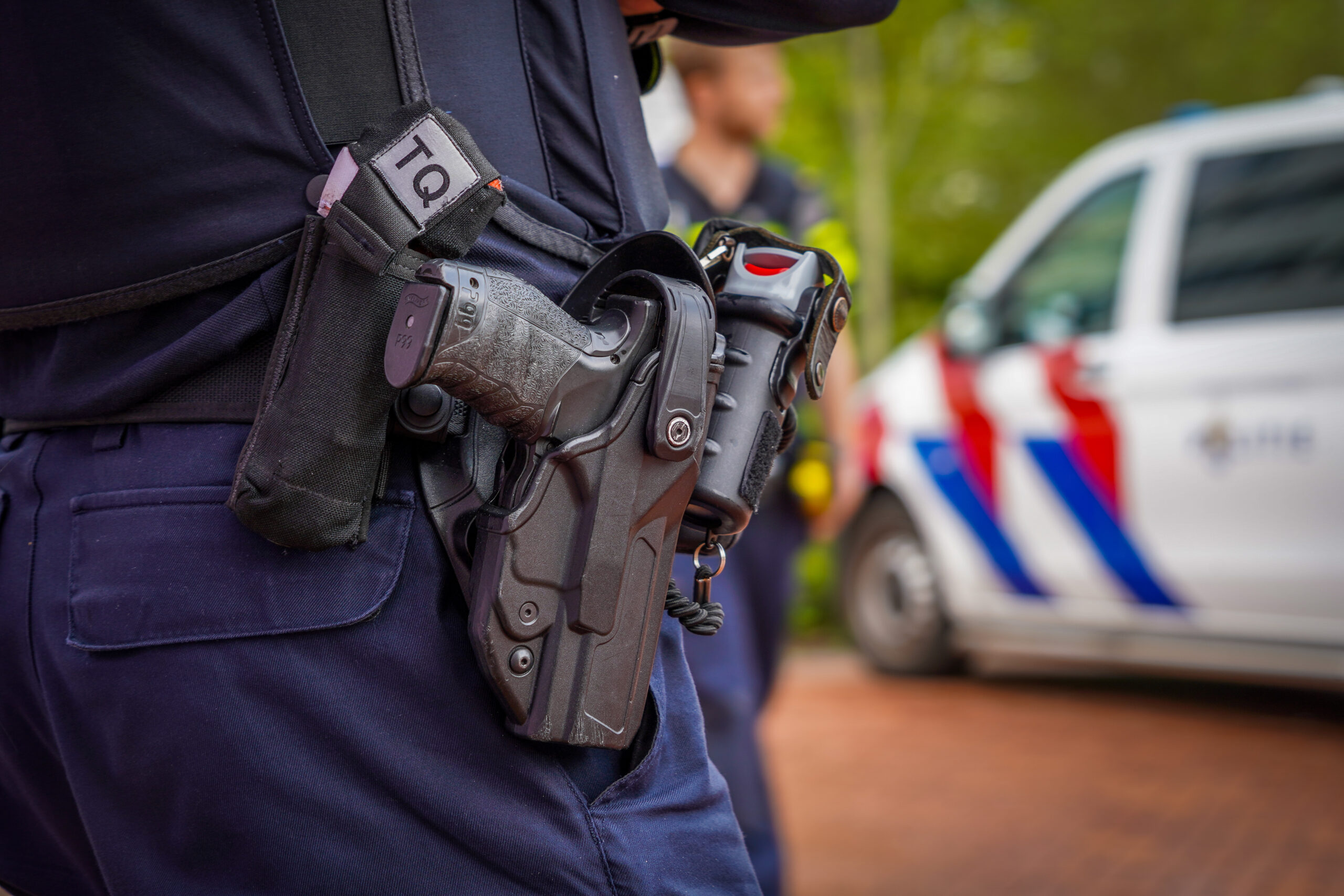 Verdachten aangehouden na waarschuwingsschot politie melding Siersteenlaan Groningen