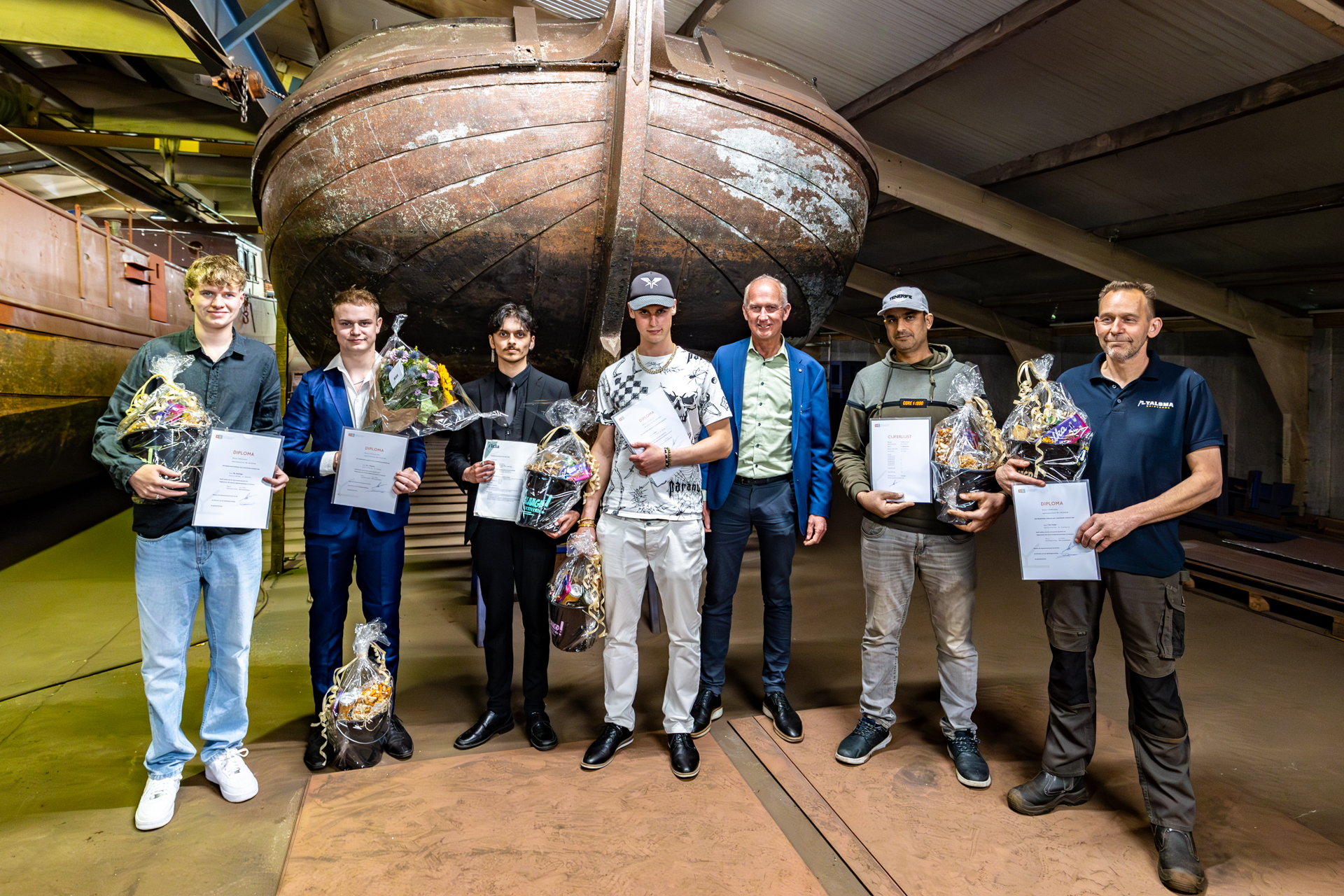 Zes deelnemers behalen lasdiploma via werk-leerproject Beurtschip in Drogeham
