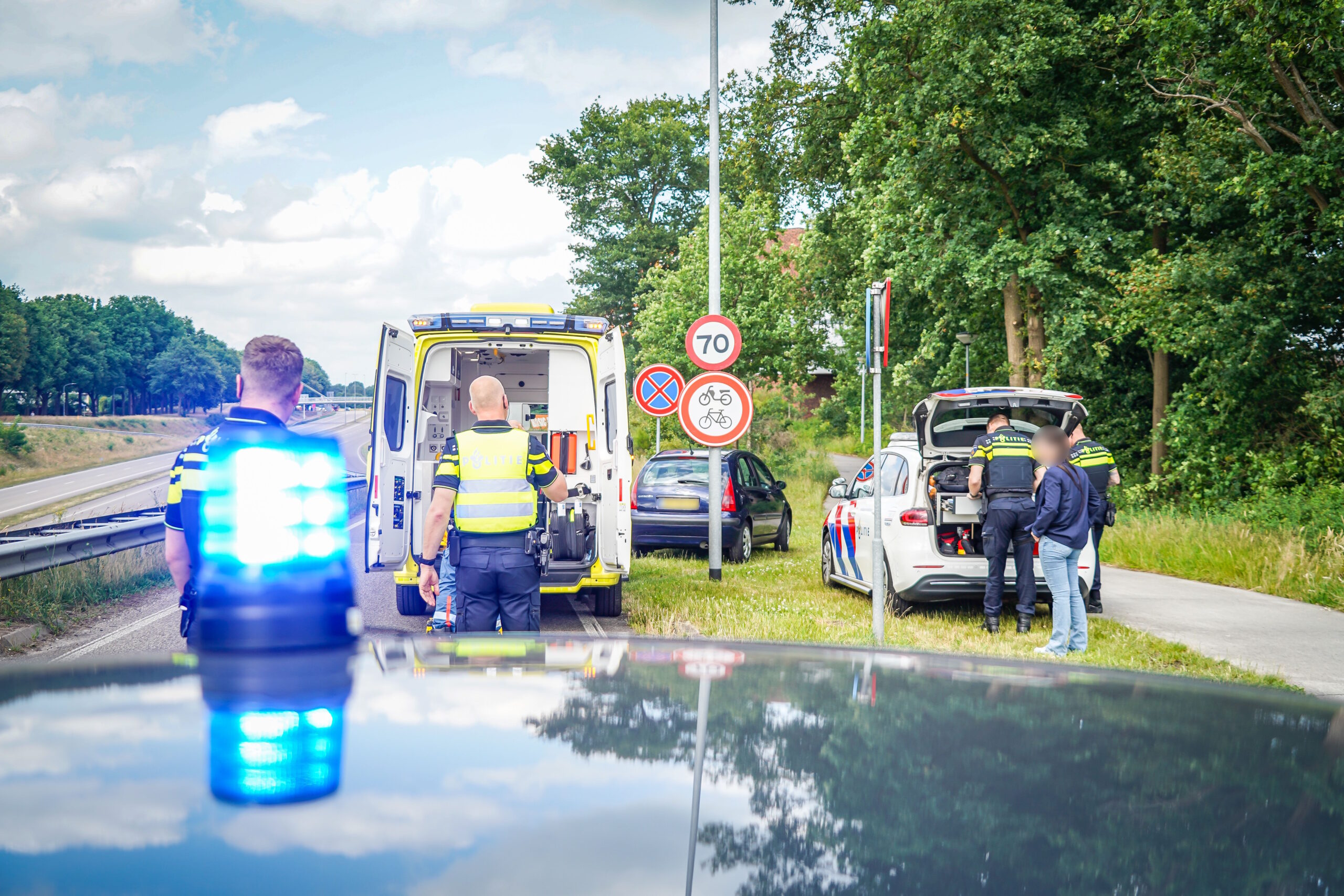 Fietser gewond bij aanrijding met auto op Stadionweg in Emmen