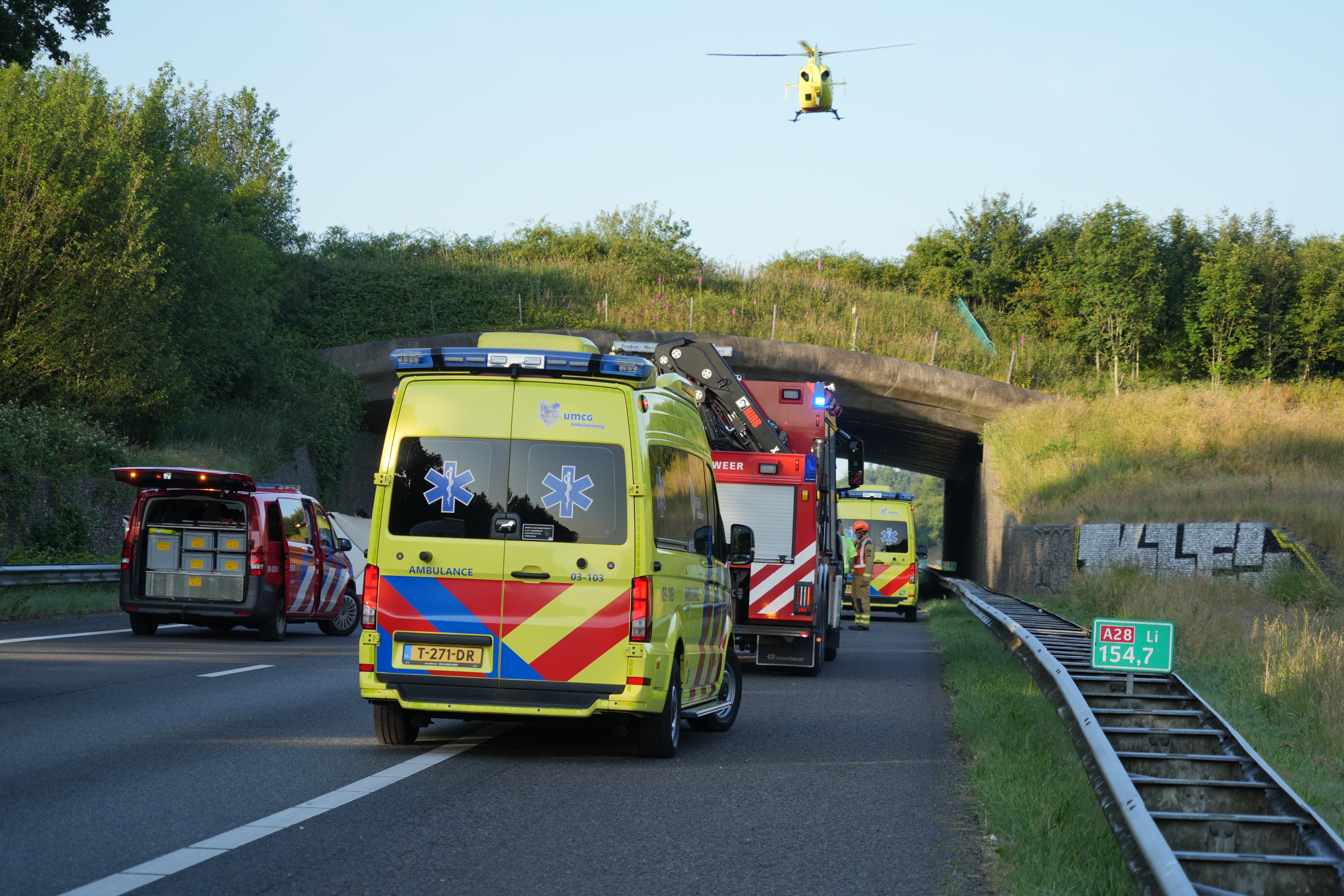 Drie personen ernstig gewond bij zwaar ongeval op A28 tussen Beilen en Spier