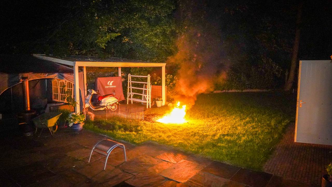 Korte brand in tuin aan Hereweg in Groningen snel geblust