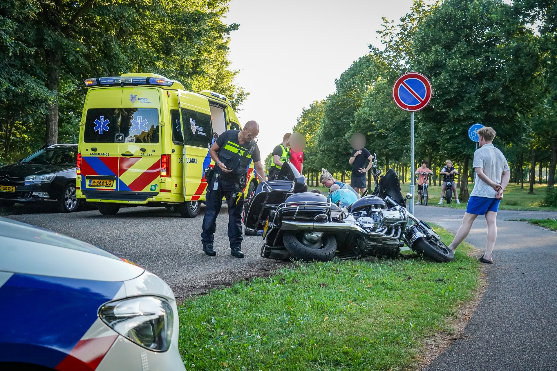 Gewonde bij eenzijdig motorongeval in Emmen