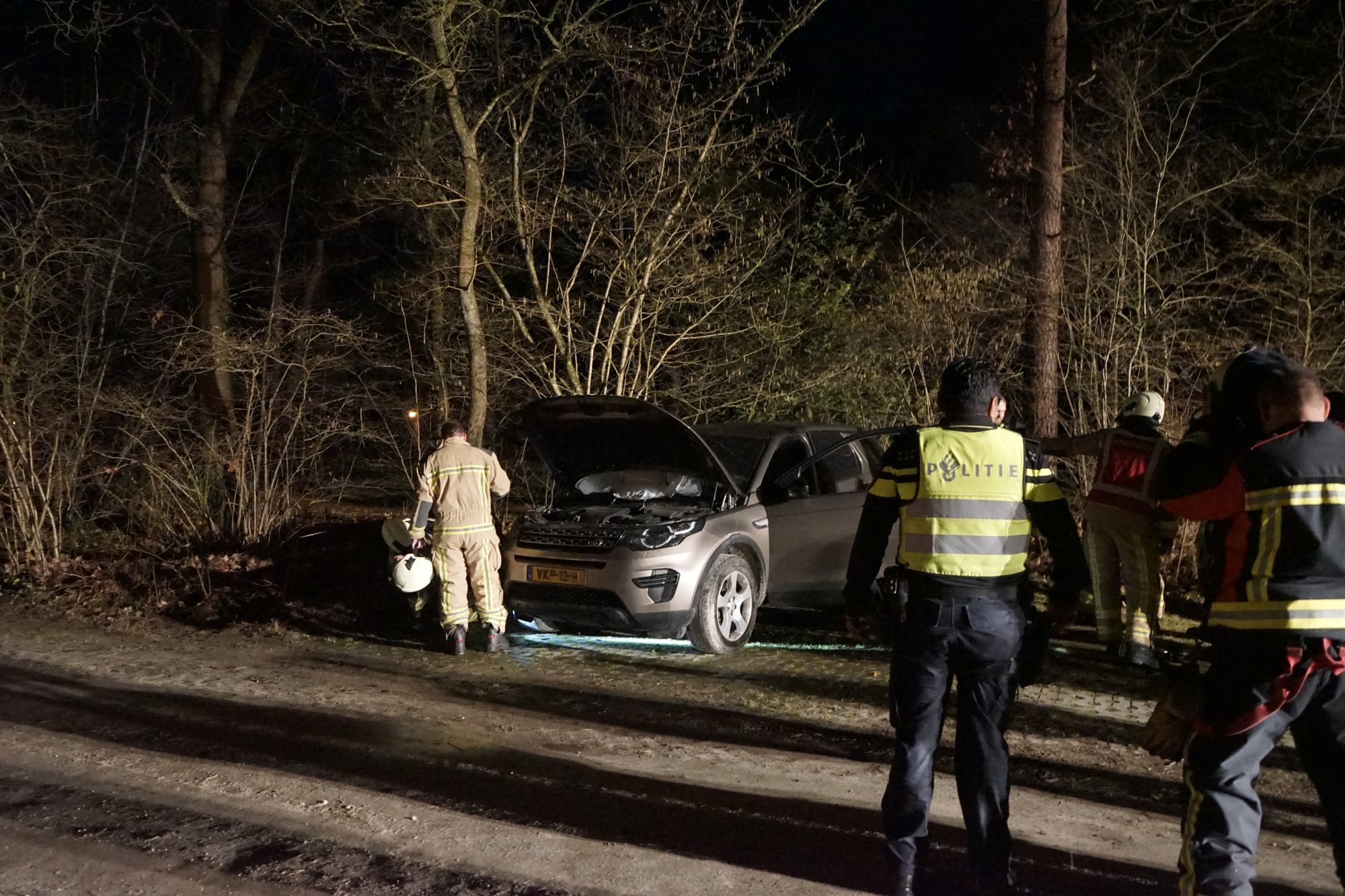 Brand in geparkeerde auto op vakantiepark