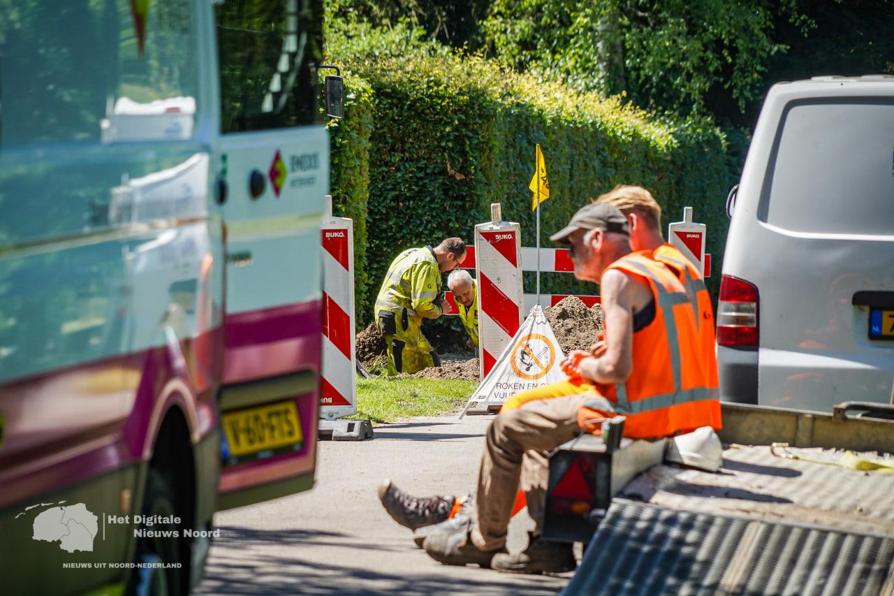 Straat afgesloten na gaslek tijdens graafwerkzaamheden in Valthe