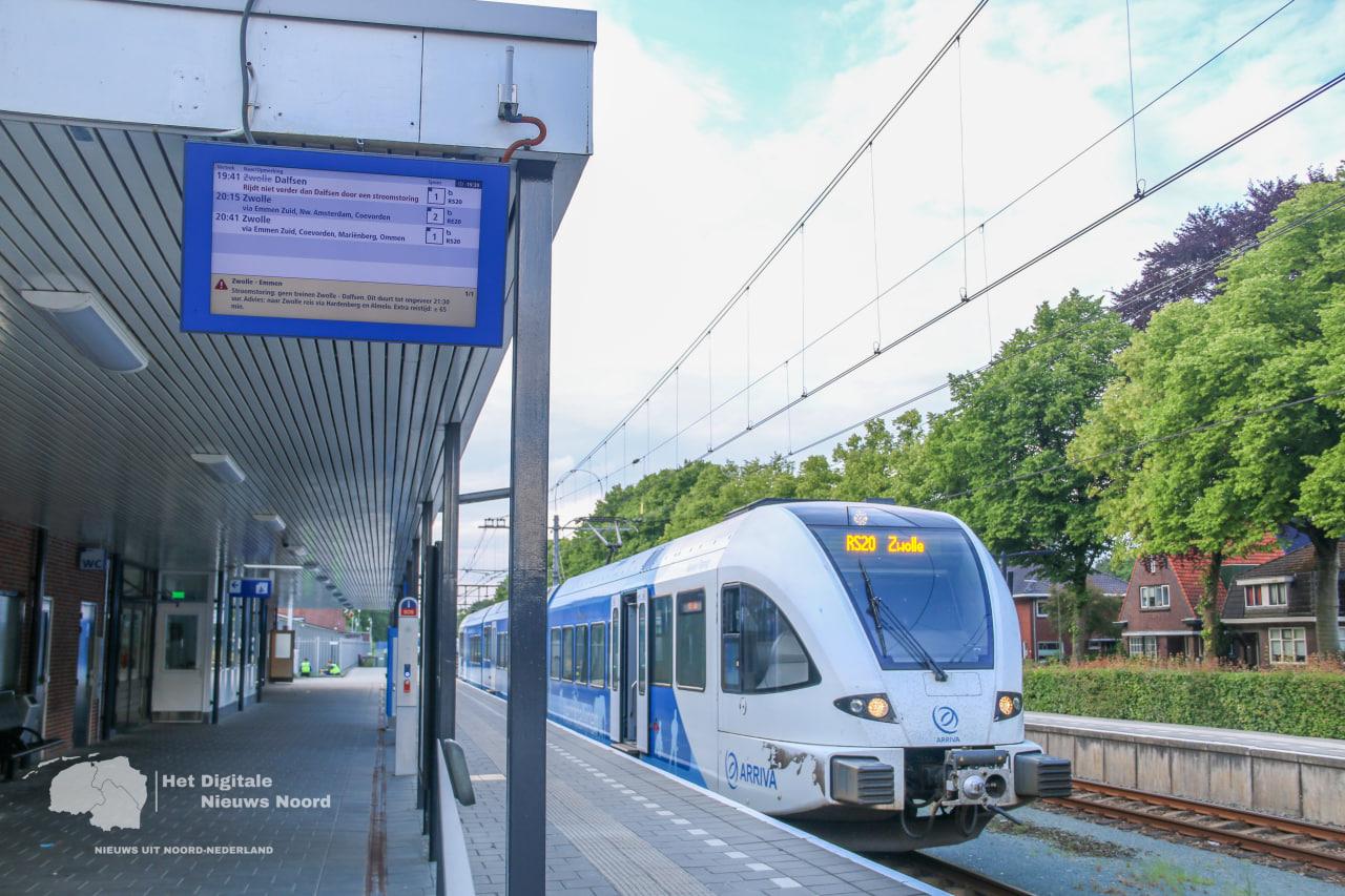 Arriva blijft tot 2043 op het spoor tussen Emmen en Zwolle