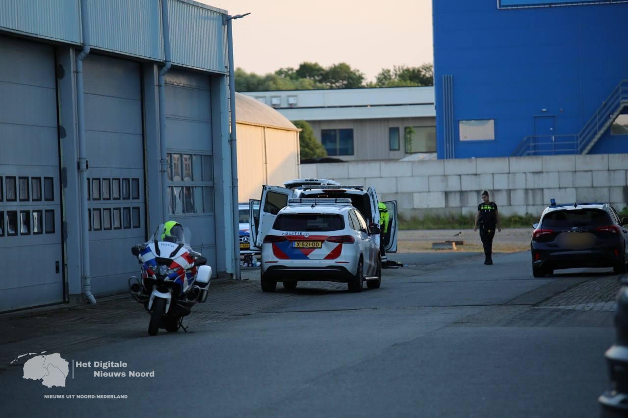 Korte politieachtervolging eindigt aan Gotenburgweg in Groningen