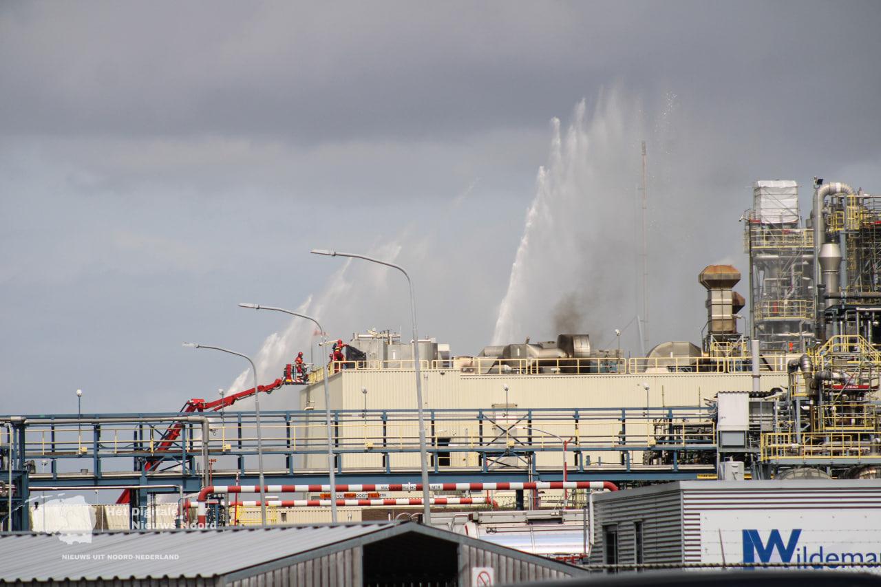 Zeer grote brand bij Teijin Aramid in Farmsum snel onder controle