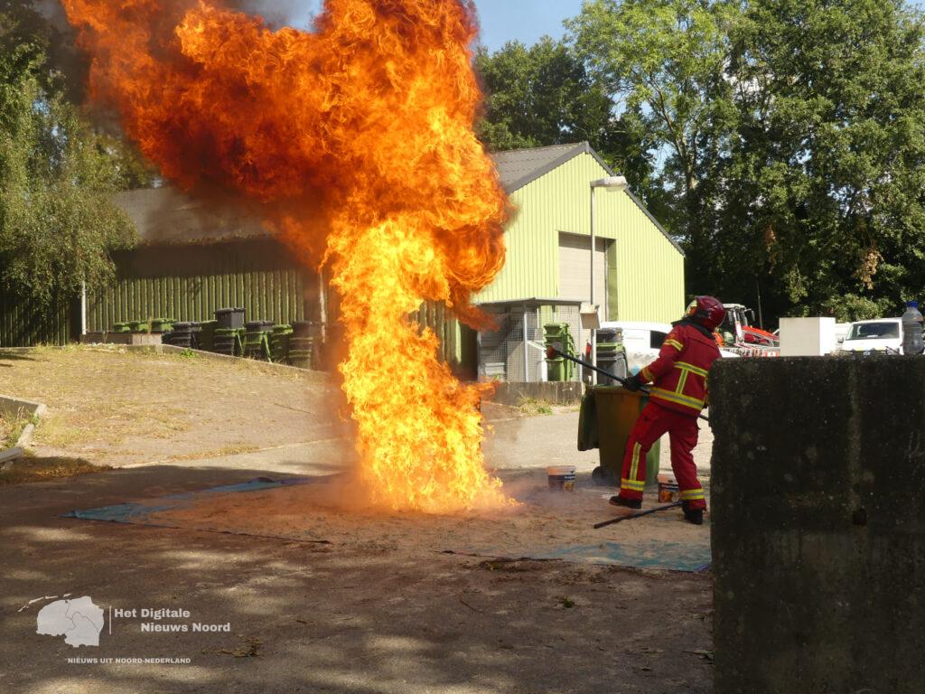 Grote belangstelling voor open dag bij brandweer Leek