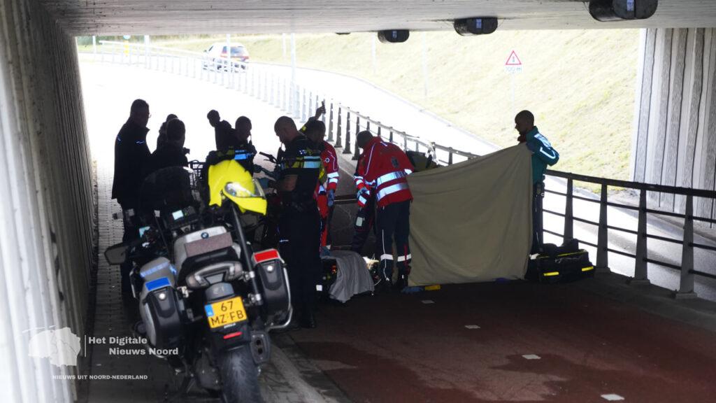 Fietser zwaargewond bij eenzijdig ongeval in Helperzoomtunnel Groningen