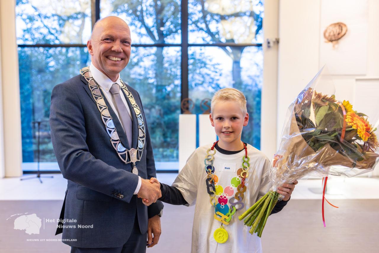 Niek van der Molen uit Buitenpost is de nieuwe kinderburgemeester van Achtkarspelen