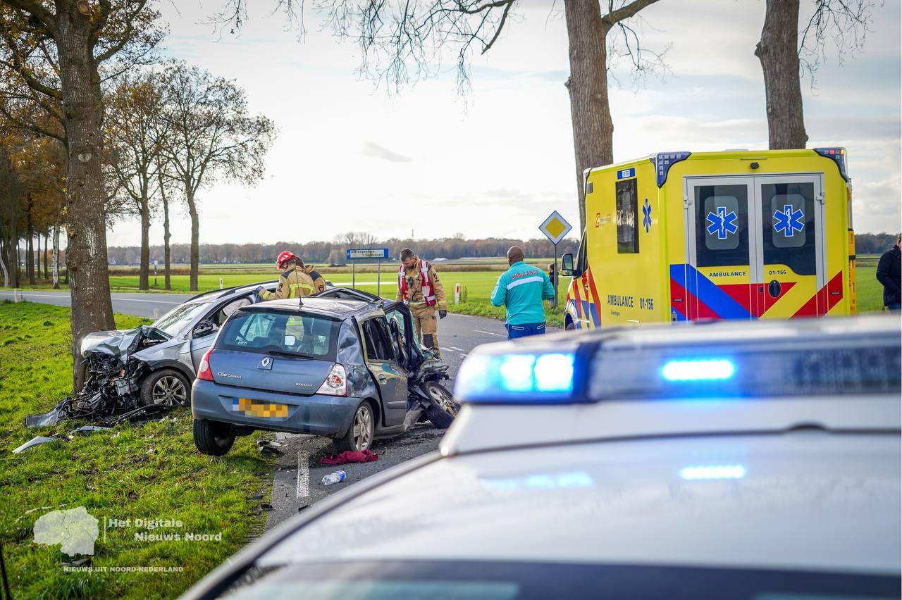 Twee gewonden bij frontale botsing in Exloërveen