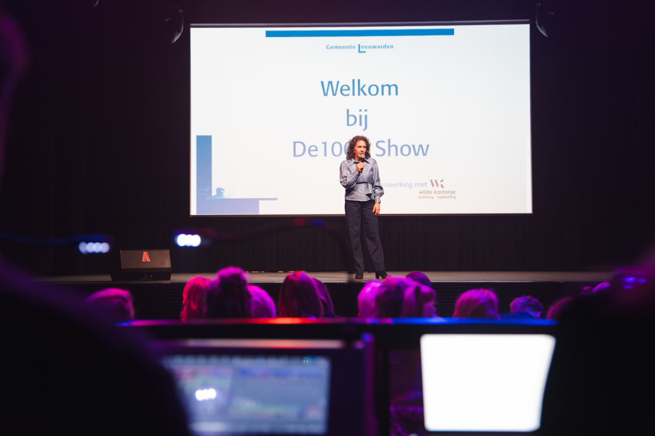 Geslaagde theatershow voor ruim 140 zorgprofessionals in Leeuwarden